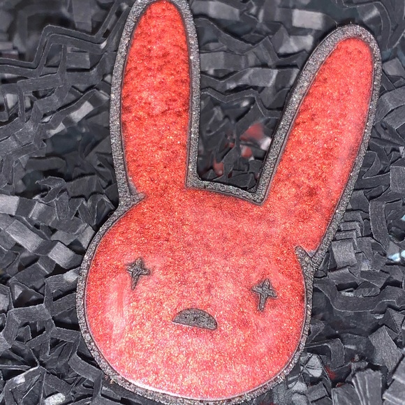 Bad Bunny Keychains - Picture 2 of 4